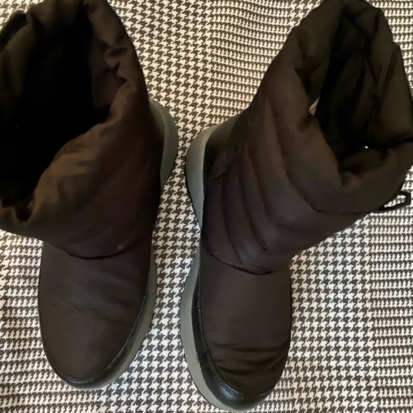 Columbia Womens Paninaro Black, Snow Boots Size 7.5 Medium (B, M) FITS LIKE a 7! - Picture 7 of 8